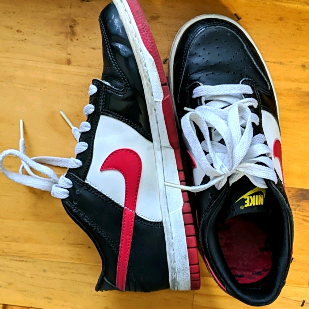 Nike 2008 Dunk Low Black / Varsity Red